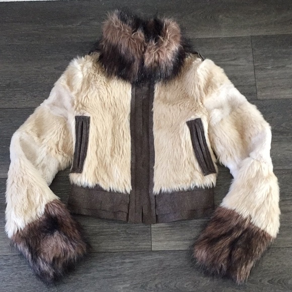 Cropped Jacket - Picture 4 of 8